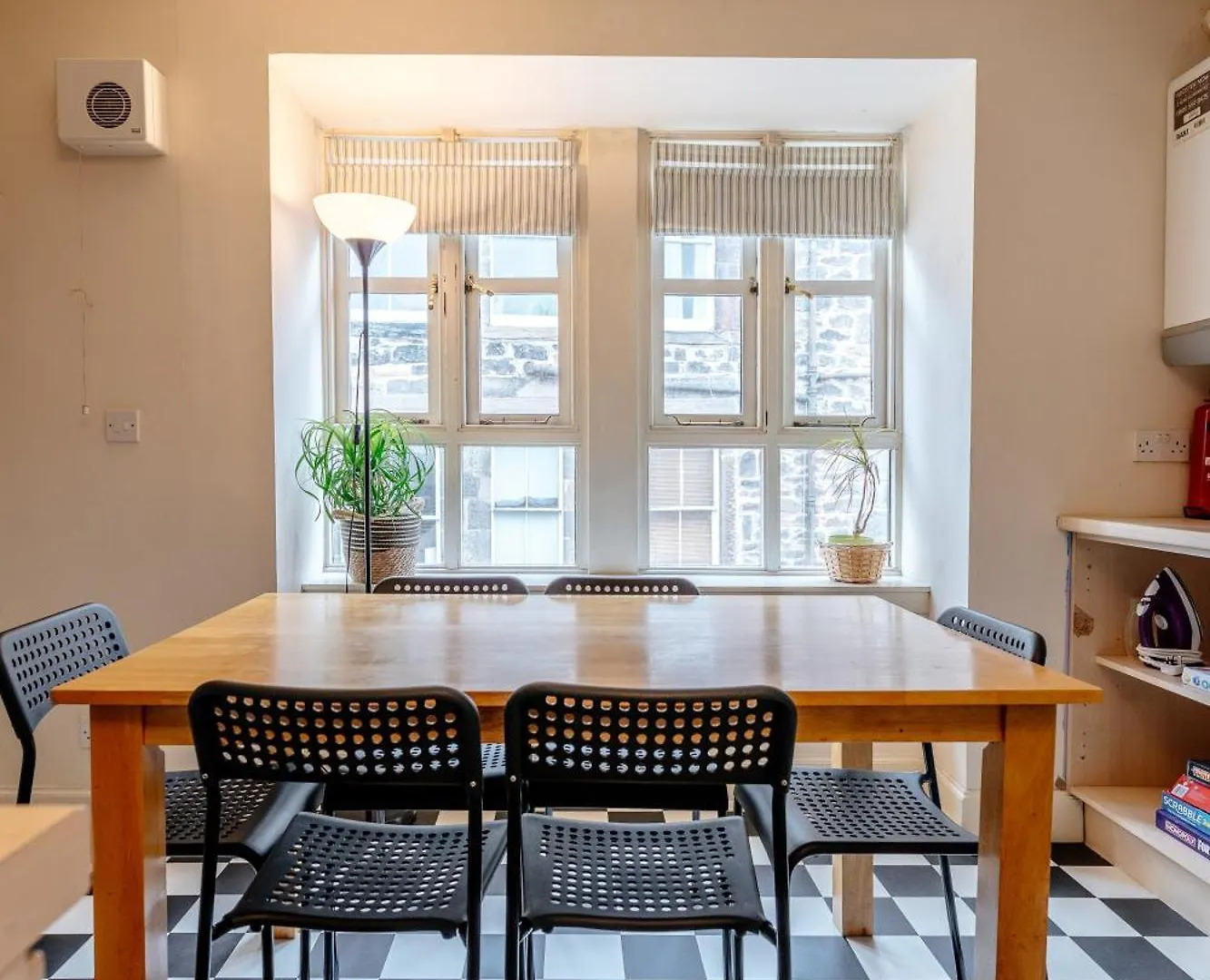 Comfortable Leith Free Parking Эдинбург Великобритания